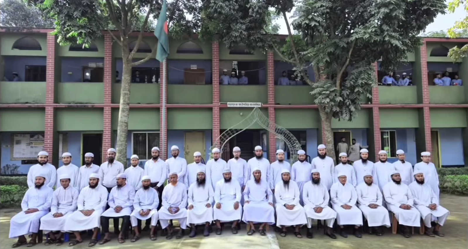 Picture for category শিক্ষক